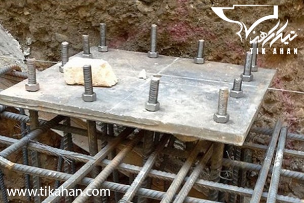 ستون جوشی و پیچ و مهره ای